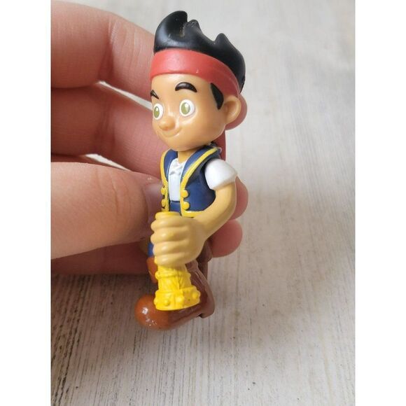 Mattel Jake pirate telescope boy Disney toy figure - Picture 3 of 6
